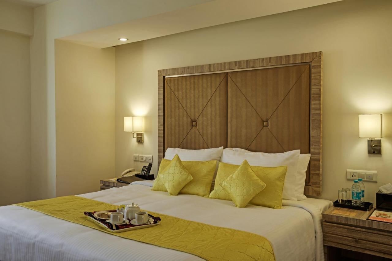 Sterling Agra Hotel Agra  Exterior foto